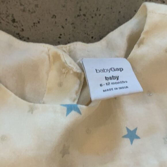 Gap long sleeve blouse blue and silver stars 6-12M - Picture 3 of 4